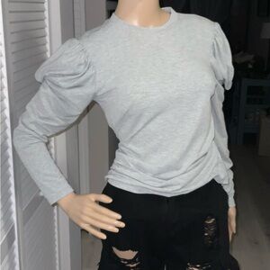 Truth by Republic. NWOT Grey Puff Long Sleeve top. Size Small
